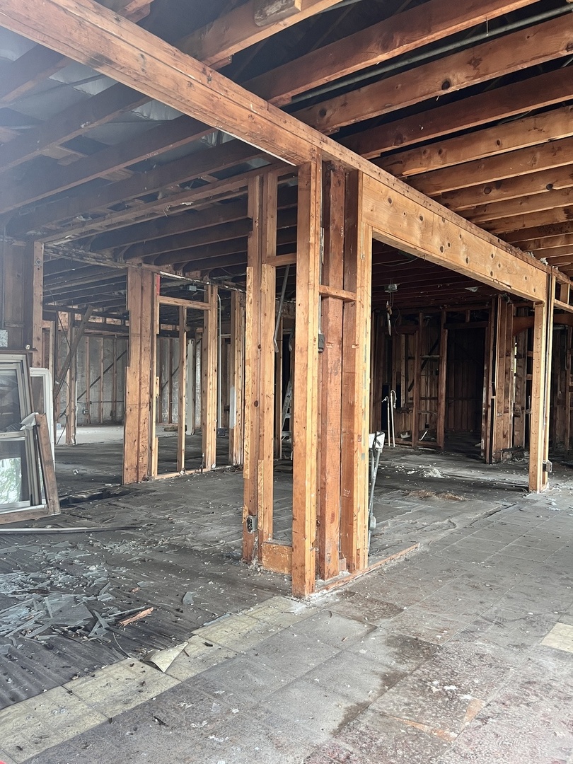 3234 Chicago Road, Steger, IL 60475