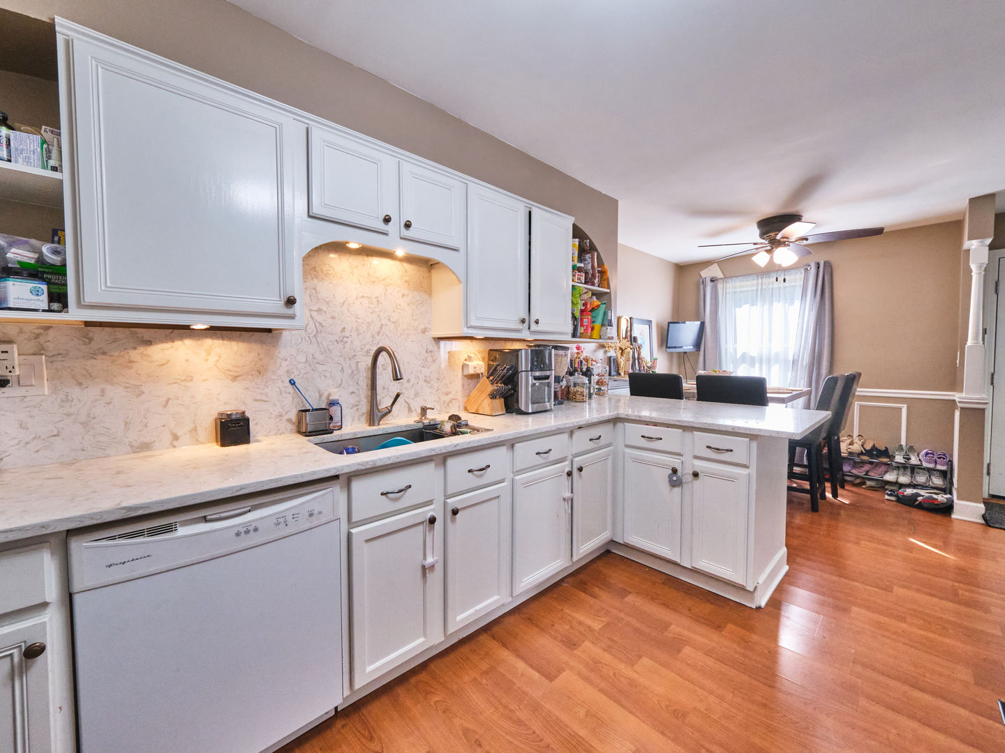 3633 S 57th Court, Cicero, IL 60804