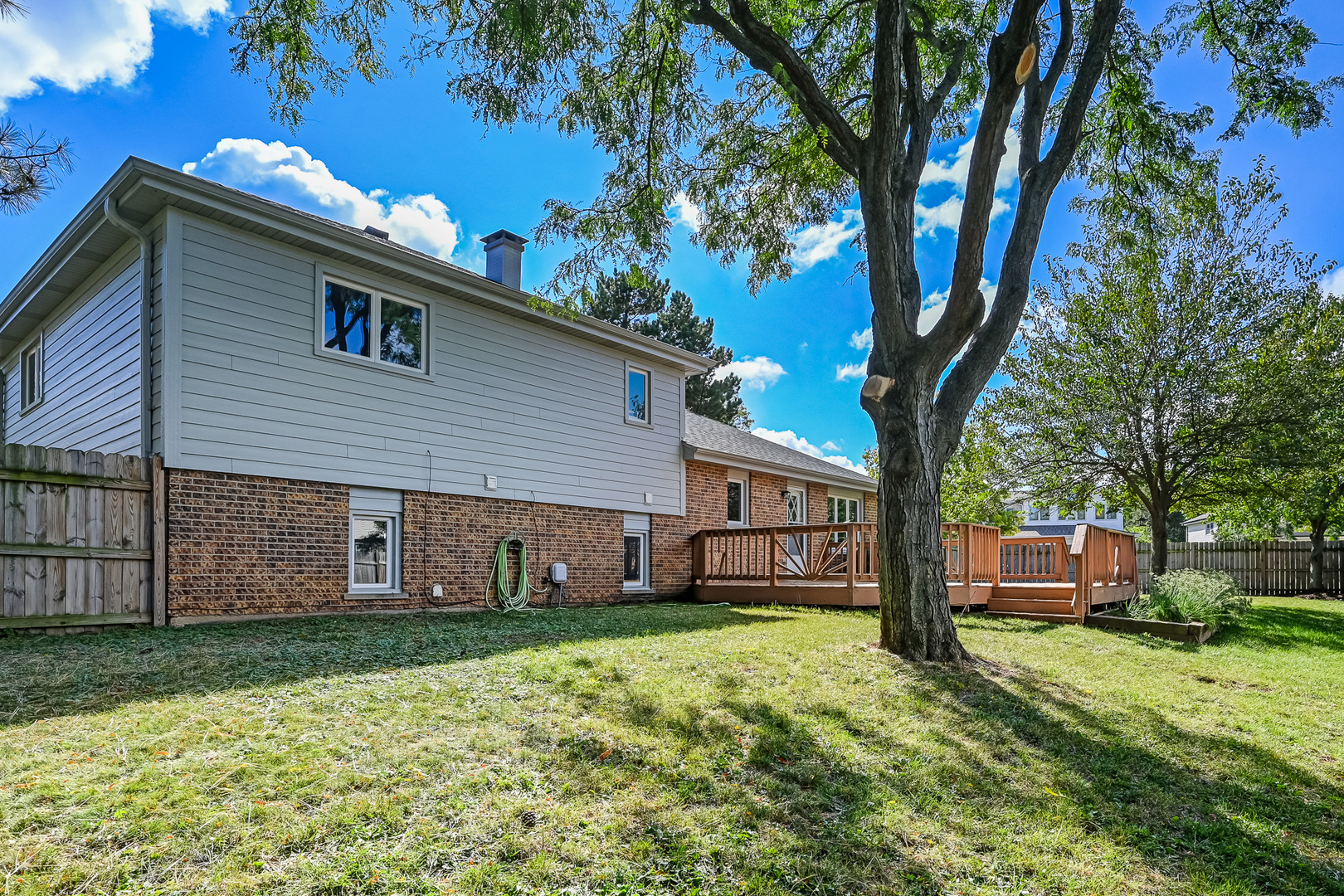 6803 PENNER Place, Downers Grove, IL 60516