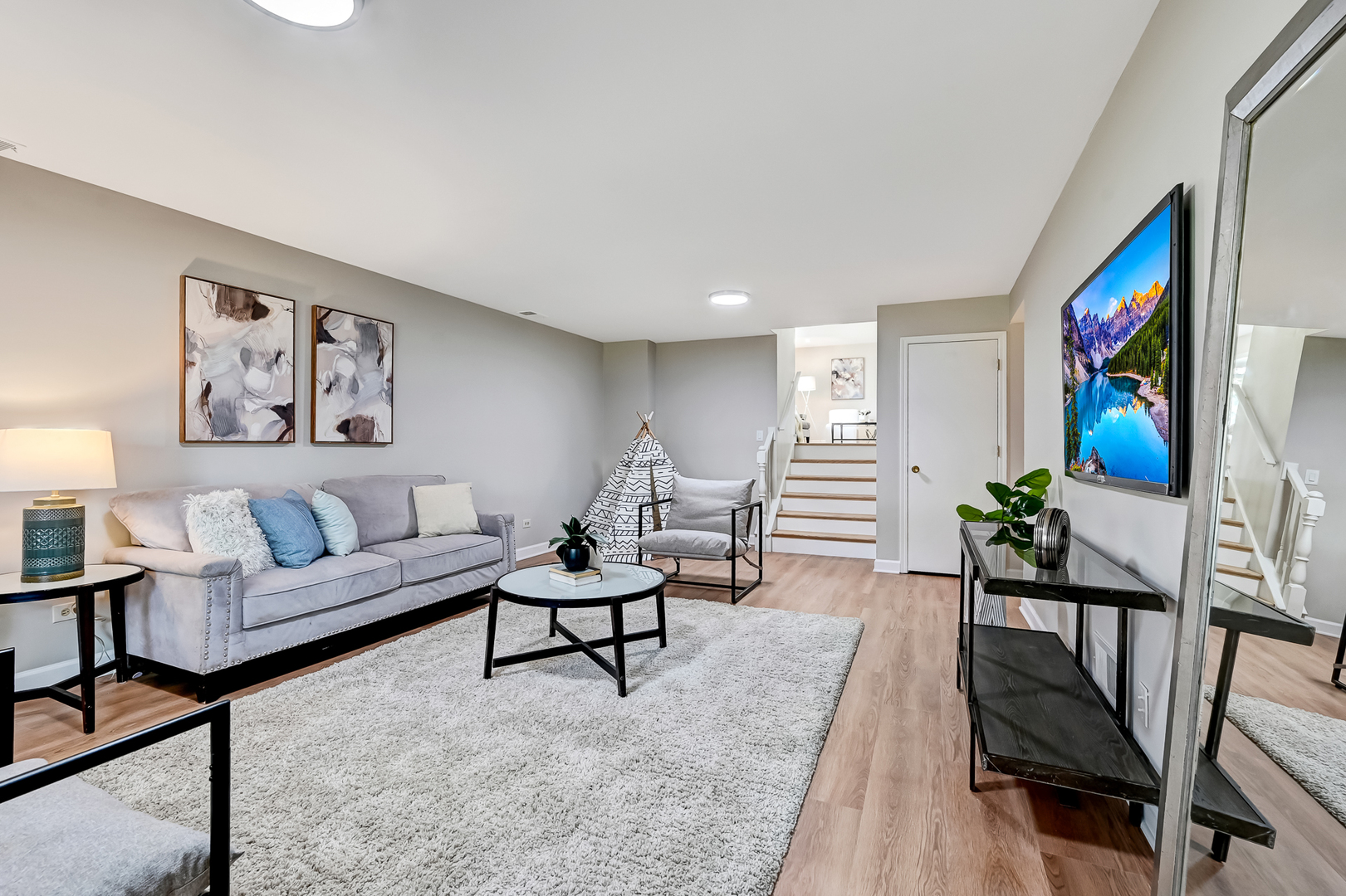6803 PENNER Place, Downers Grove, IL 60516