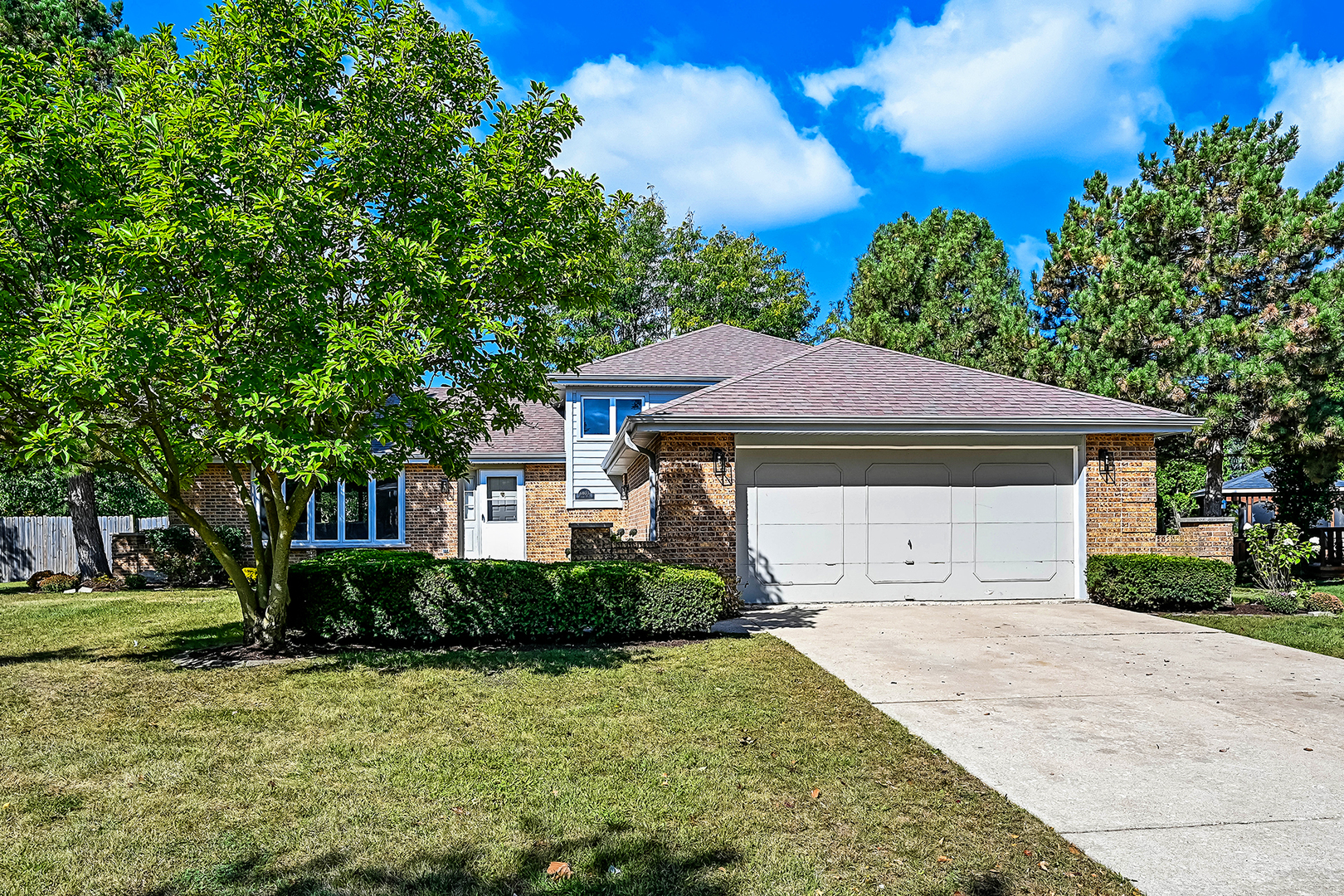 6803 PENNER Place, Downers Grove, IL 60516