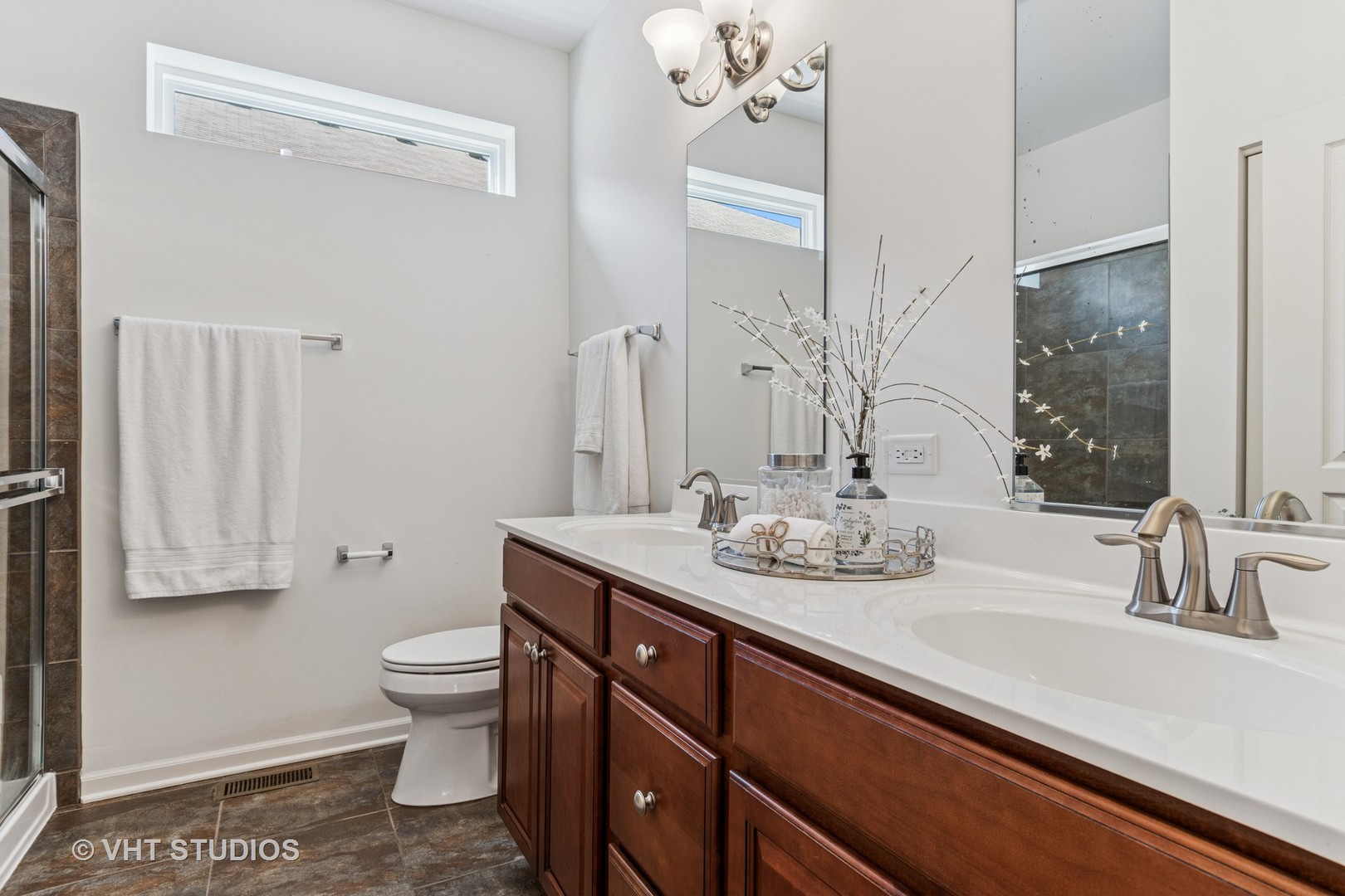 2723 Northmoor Drive, Naperville, IL 60564