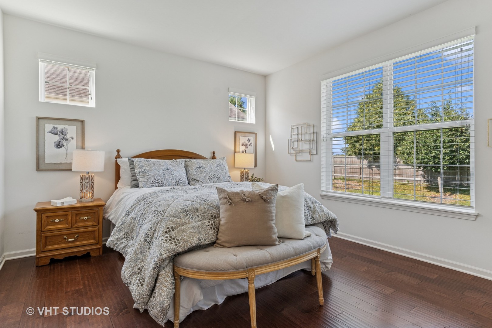 2723 Northmoor Drive, Naperville, IL 60564