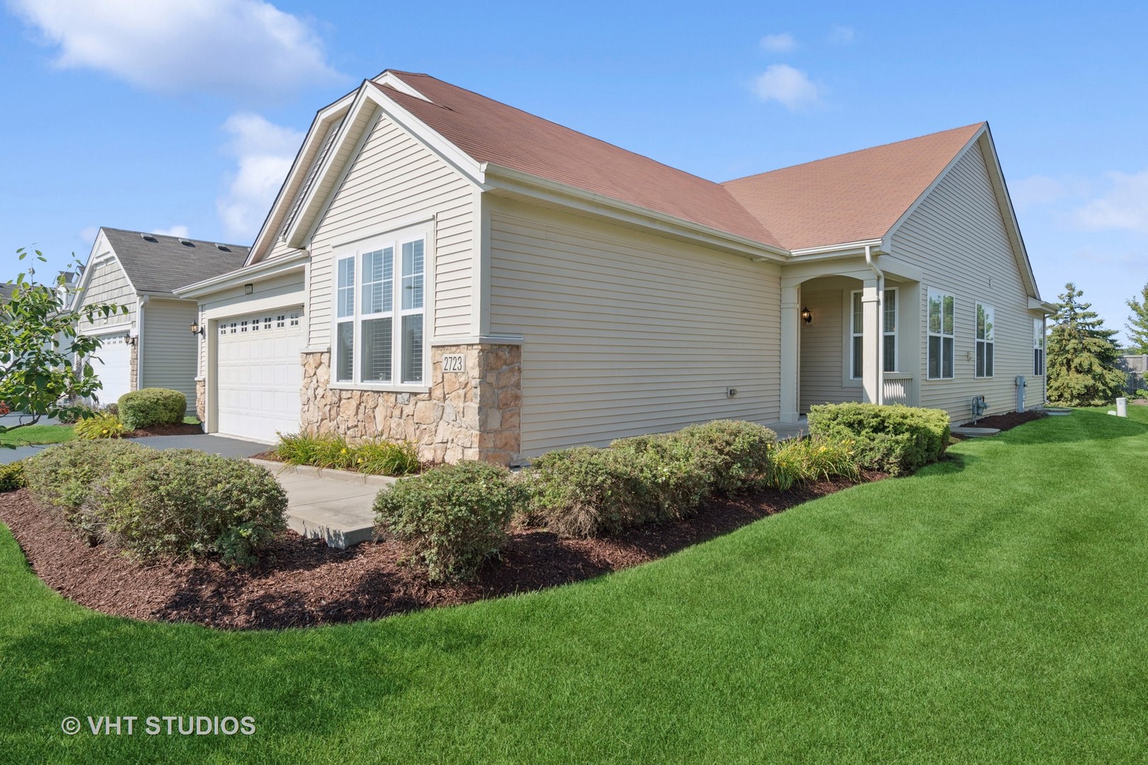 2723 Northmoor Drive, Naperville, IL 60564