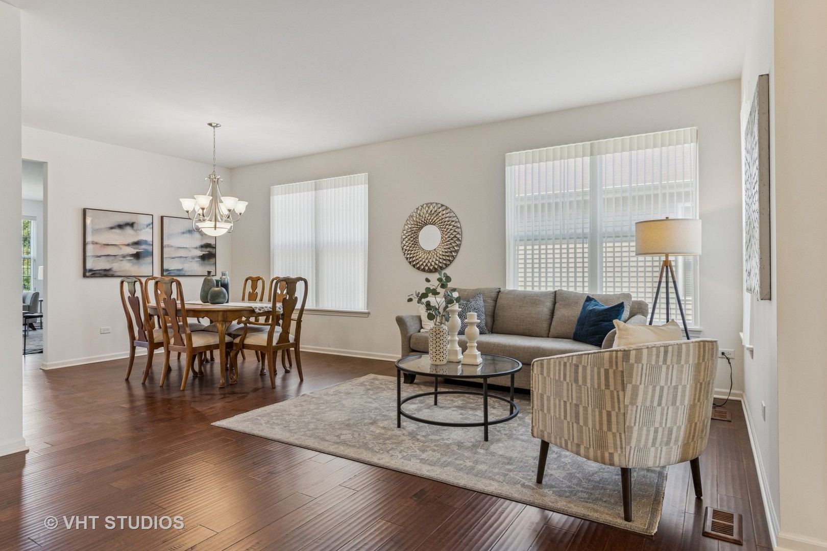 2723 Northmoor Drive, Naperville, IL 60564