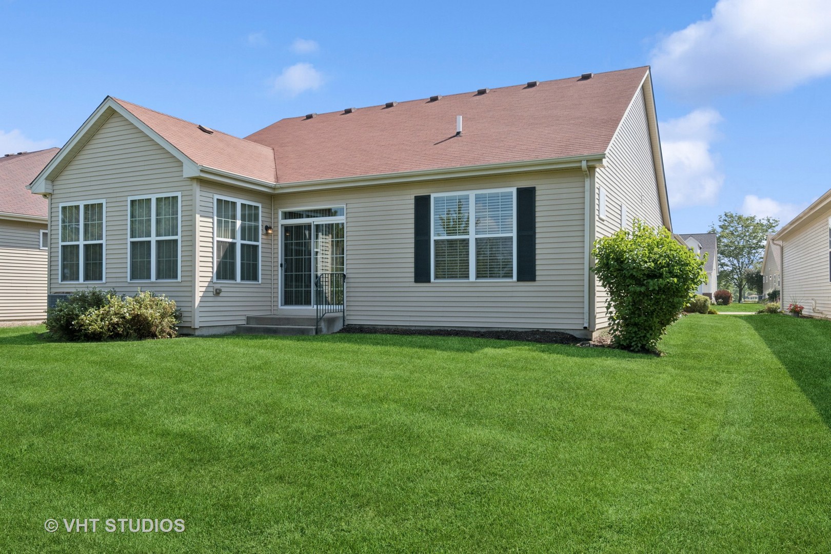 2723 Northmoor Drive, Naperville, IL 60564