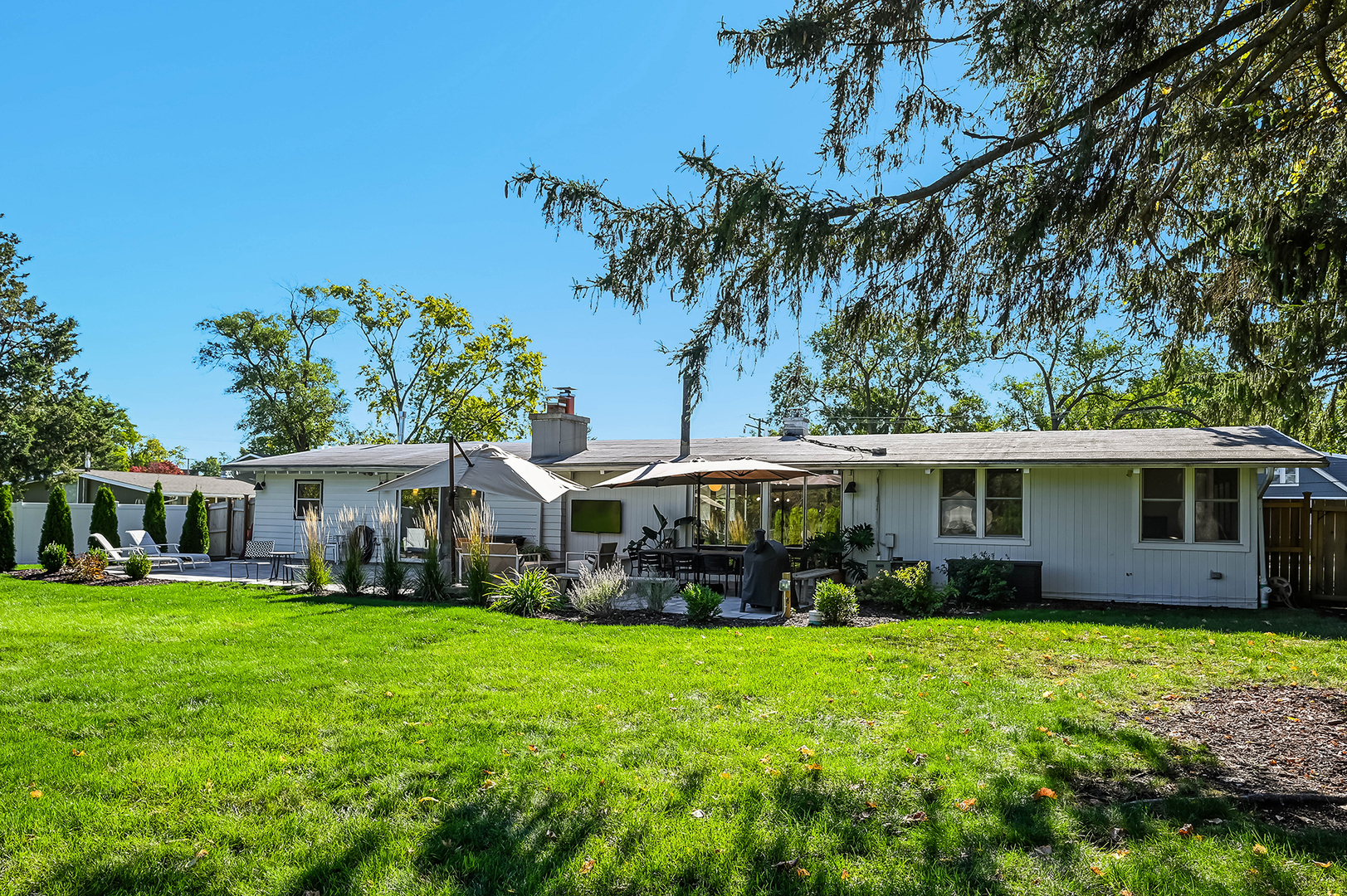 814 61st Street, La Grange Highlands, IL 60525