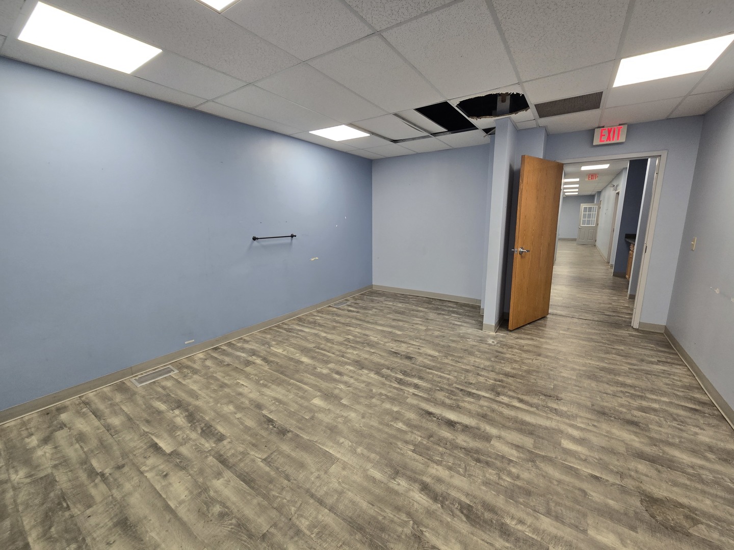 2201 Glenwood Avenue #101, Joliet, IL 60435