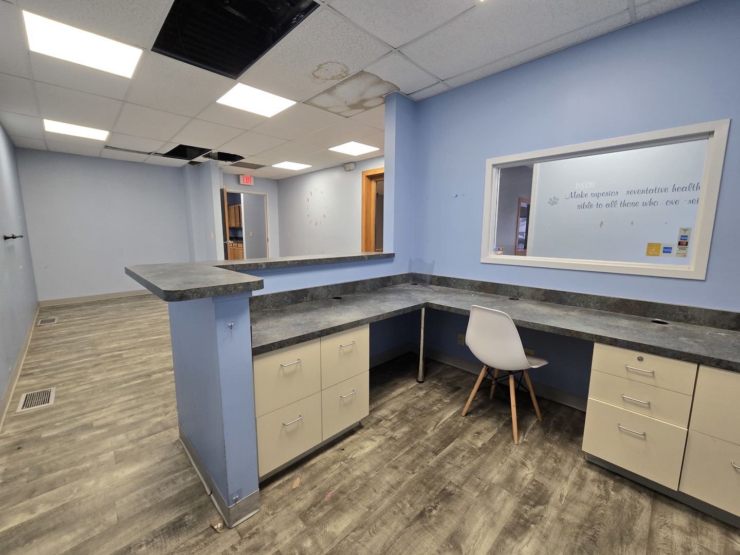 2201 Glenwood Avenue #101, Joliet, IL 60435