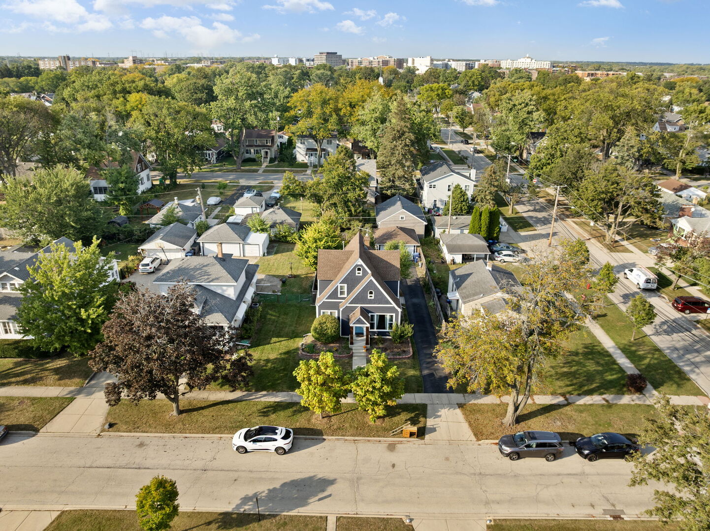 1488 Van Buren Avenue, Des Plaines, IL 60018