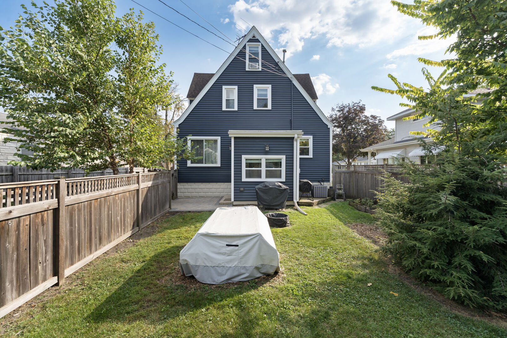 1488 Van Buren Avenue, Des Plaines, IL 60018
