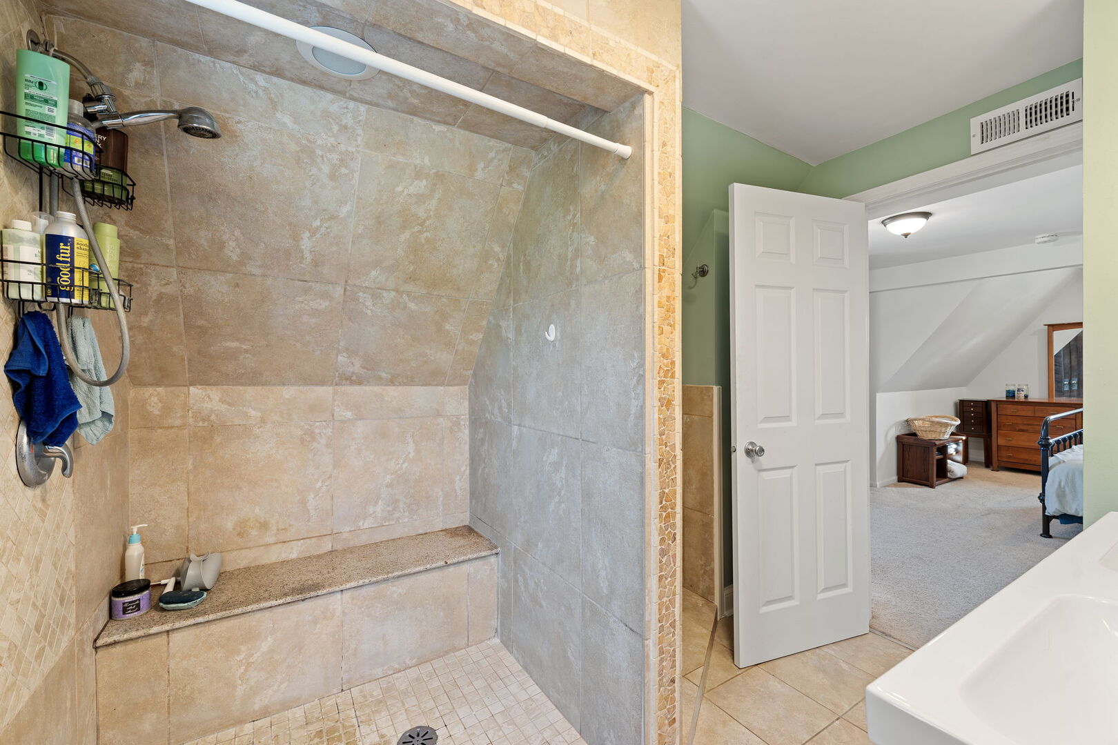 1488 Van Buren Avenue, Des Plaines, IL 60018
