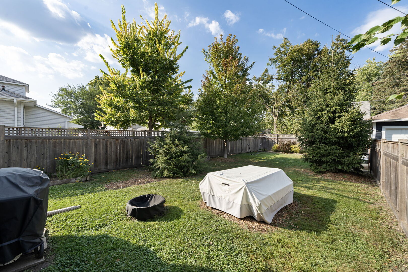 1488 Van Buren Avenue, Des Plaines, IL 60018