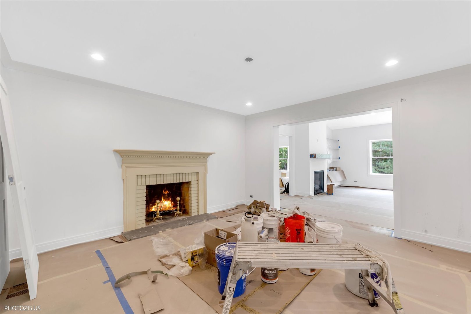 707 Brierhill Road, Deerfield, IL 60015