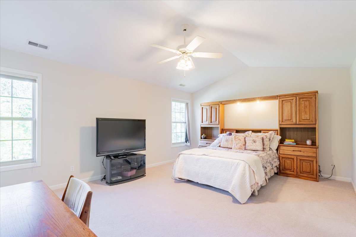 310 Buttercup Drive, Savoy, IL 61874