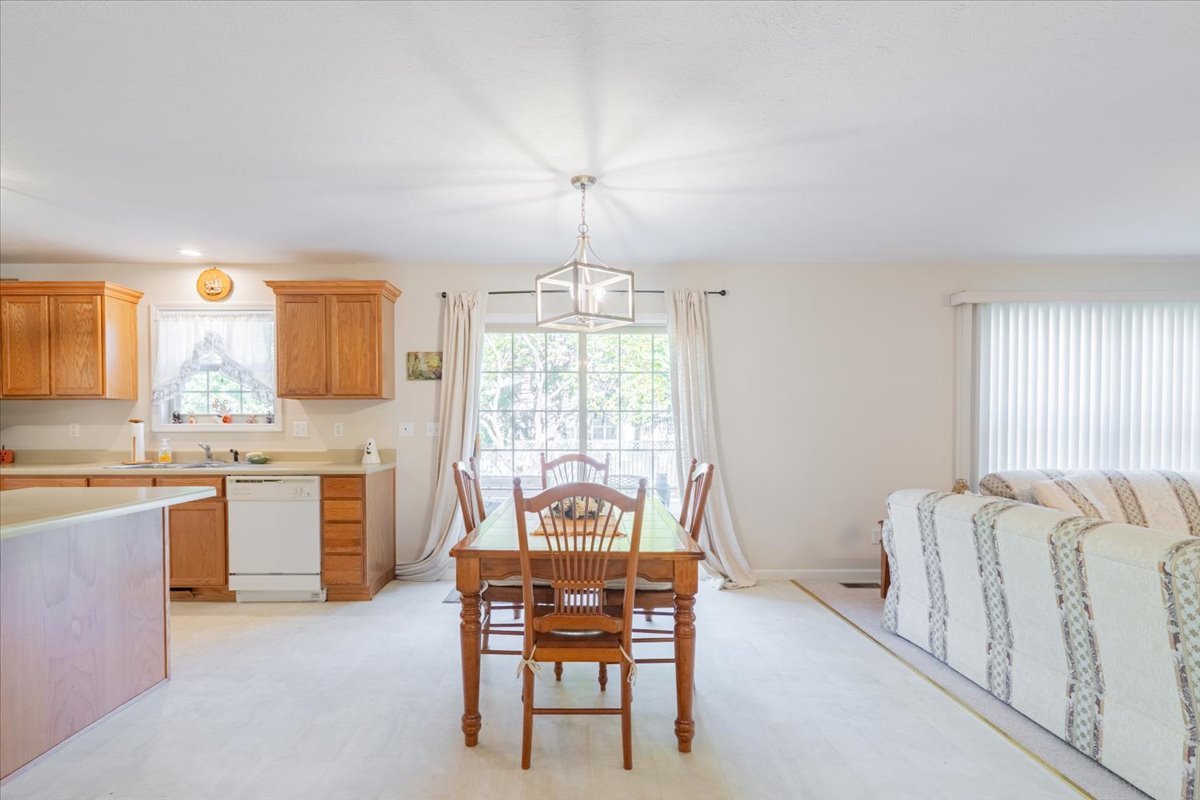 310 Buttercup Drive, Savoy, IL 61874