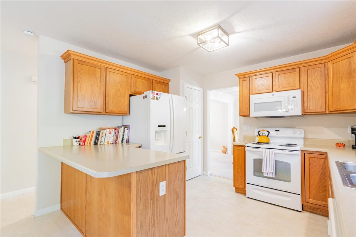 310 Buttercup Drive, Savoy, IL 61874