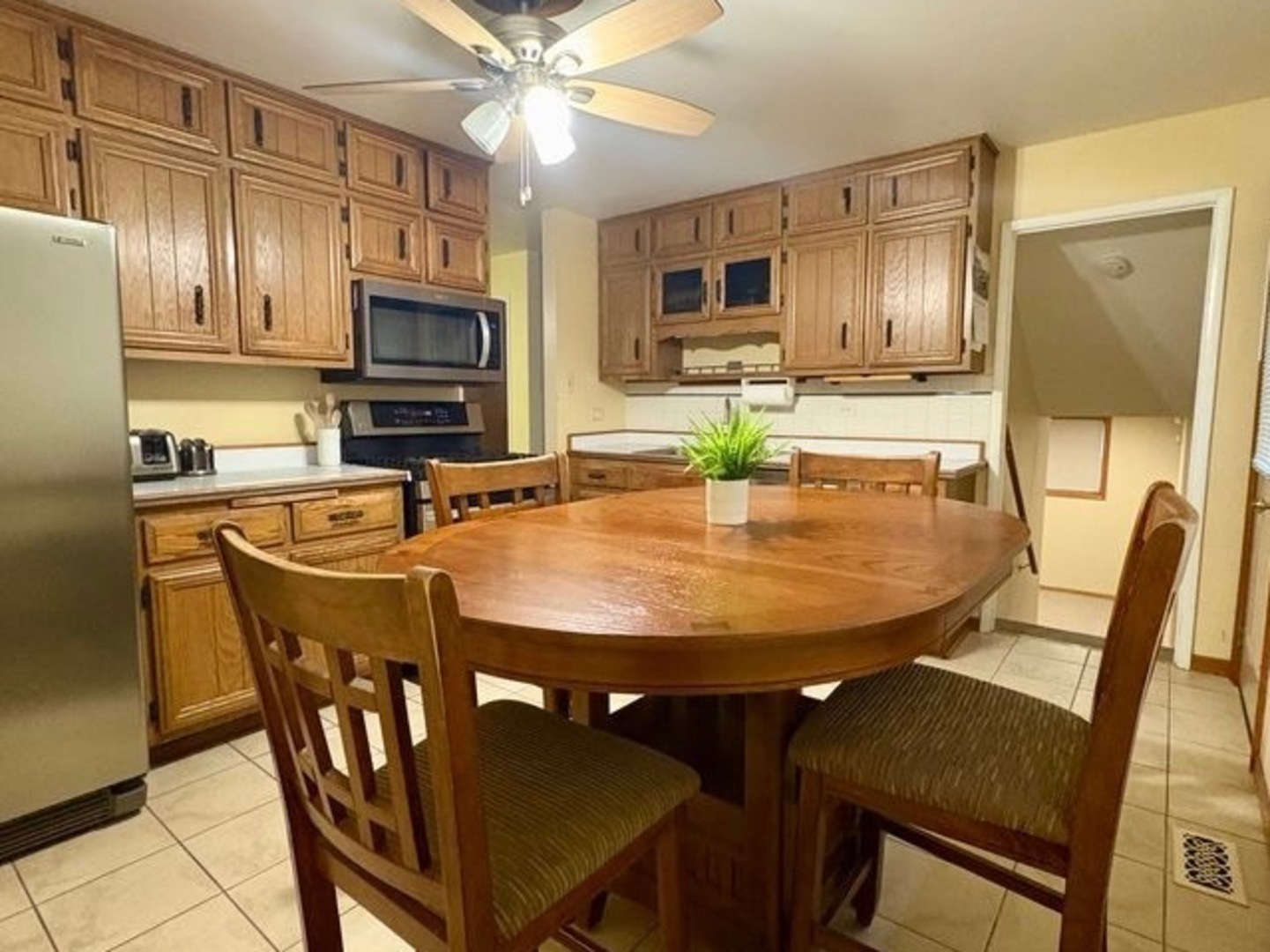 22153 Rockingham Road, Richton Park, IL 60471