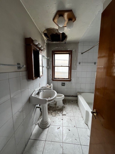 5100 W Quincy Street, Chicago, IL 60644