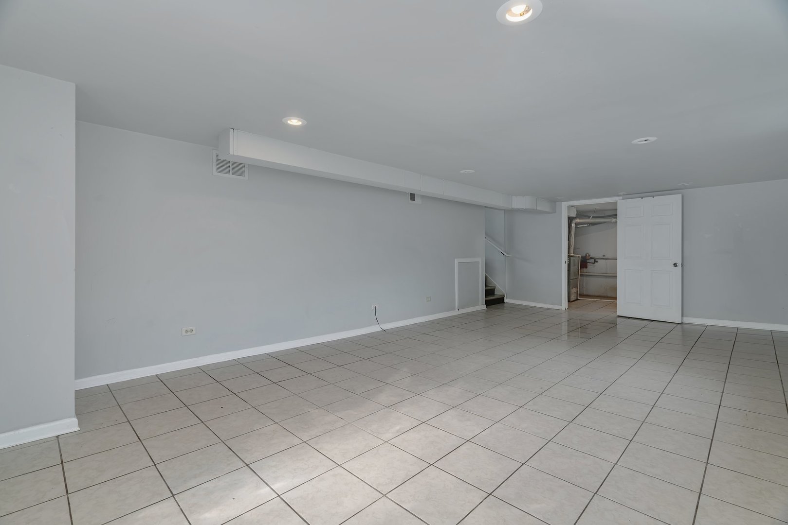 16364 California Avenue, Markham, IL 60428