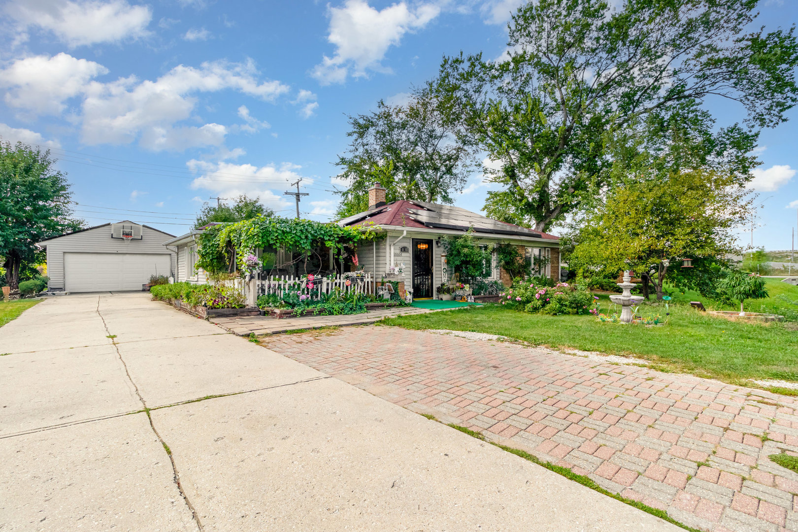 10007 Irving Park Road, Schiller Park, IL 60176