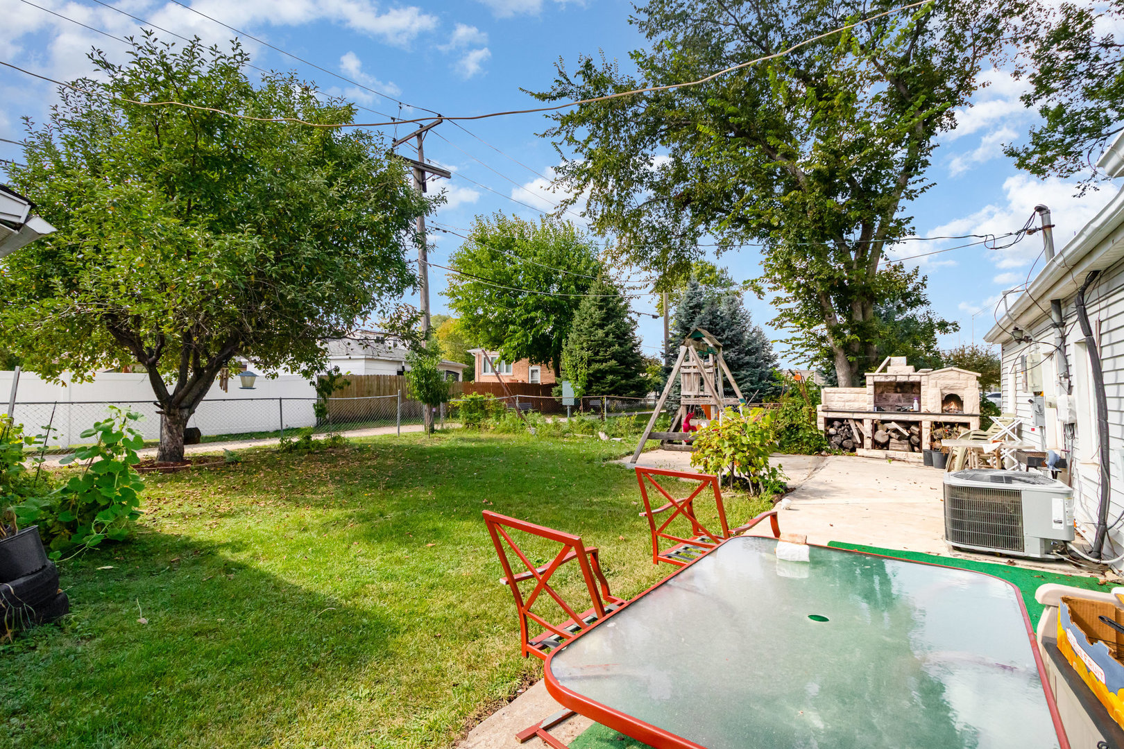 10007 Irving Park Road, Schiller Park, IL 60176