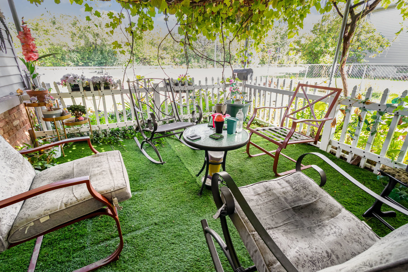 10007 Irving Park Road, Schiller Park, IL 60176