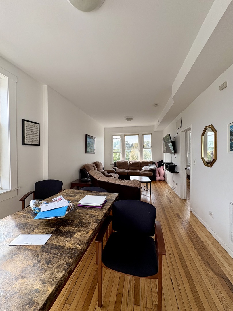 3042 W Roosevelt Road, Chicago, IL 60612
