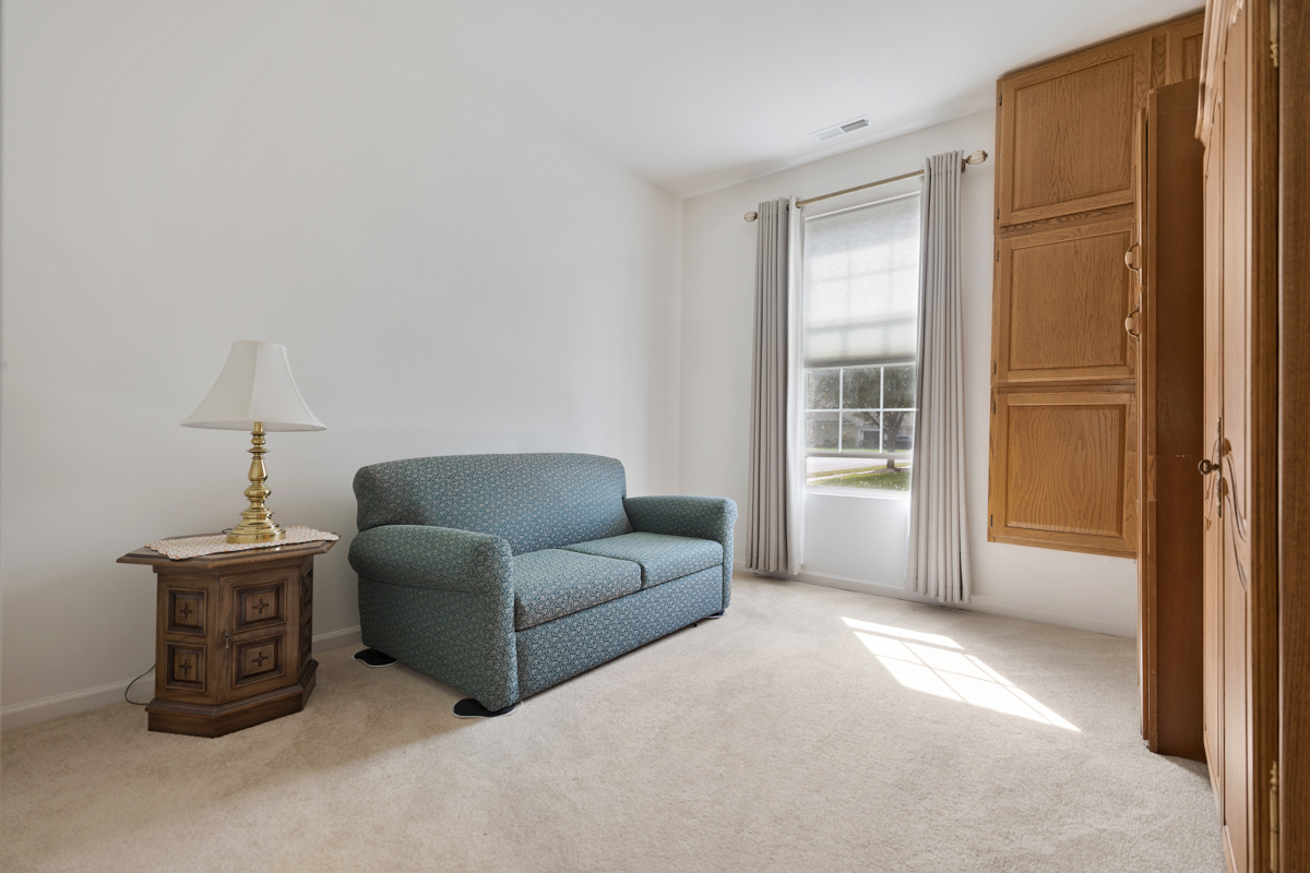 14060 PALISADES Avenue, Huntley, IL 60142