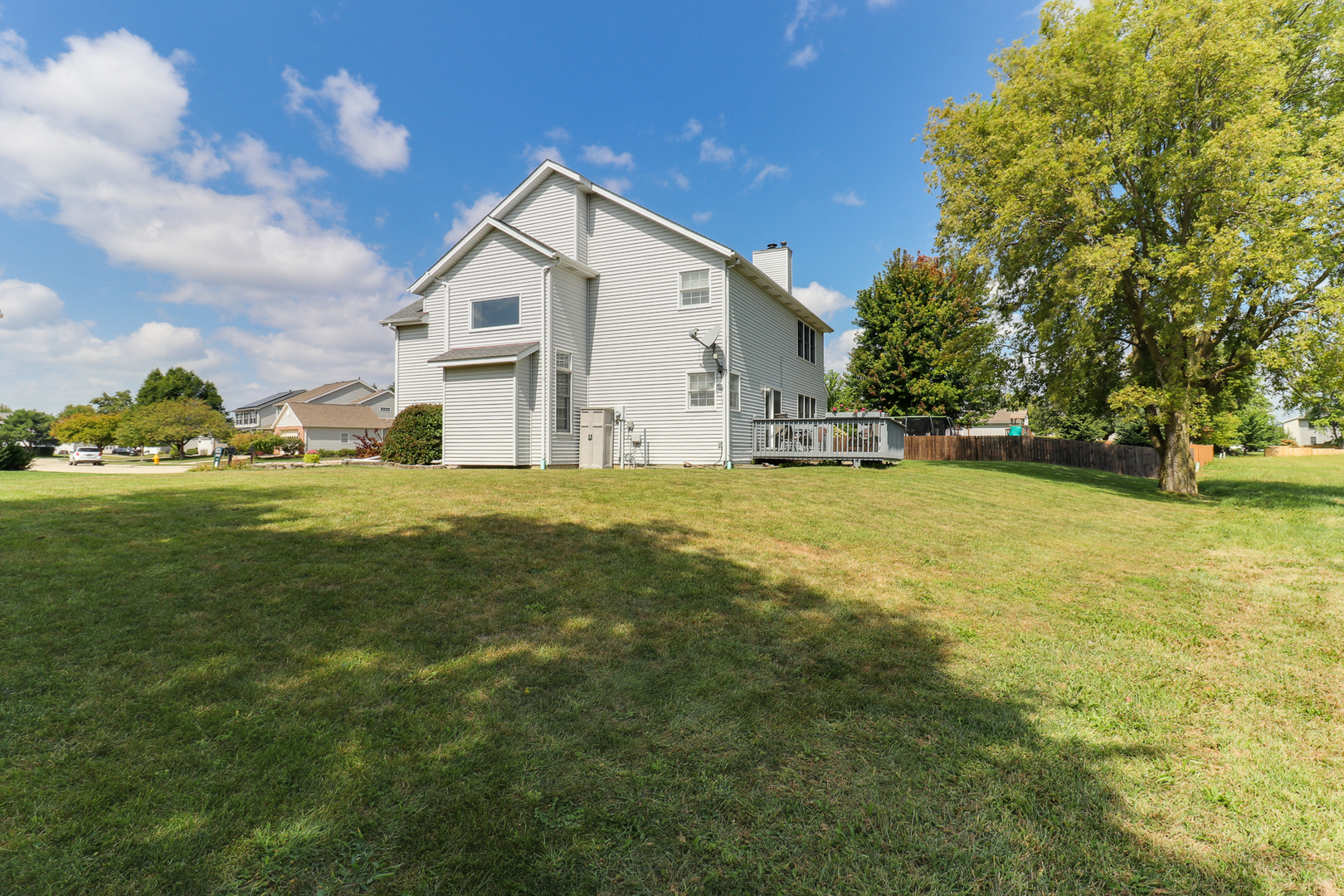 14 Minks Court, Bloomington, IL 61704