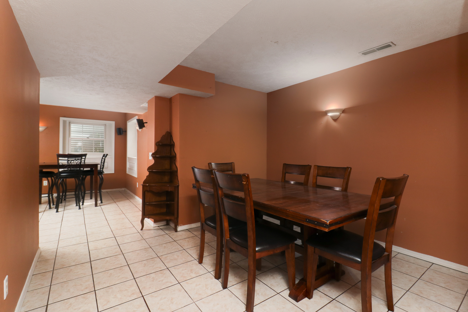 14 Minks Court, Bloomington, IL 61704