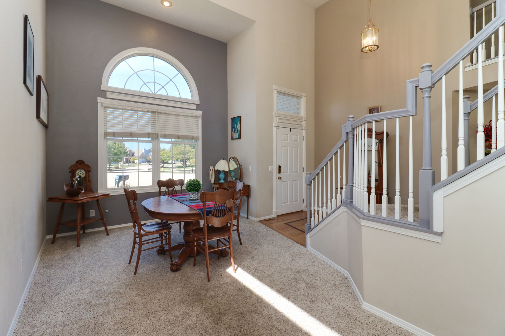 14 Minks Court, Bloomington, IL 61704