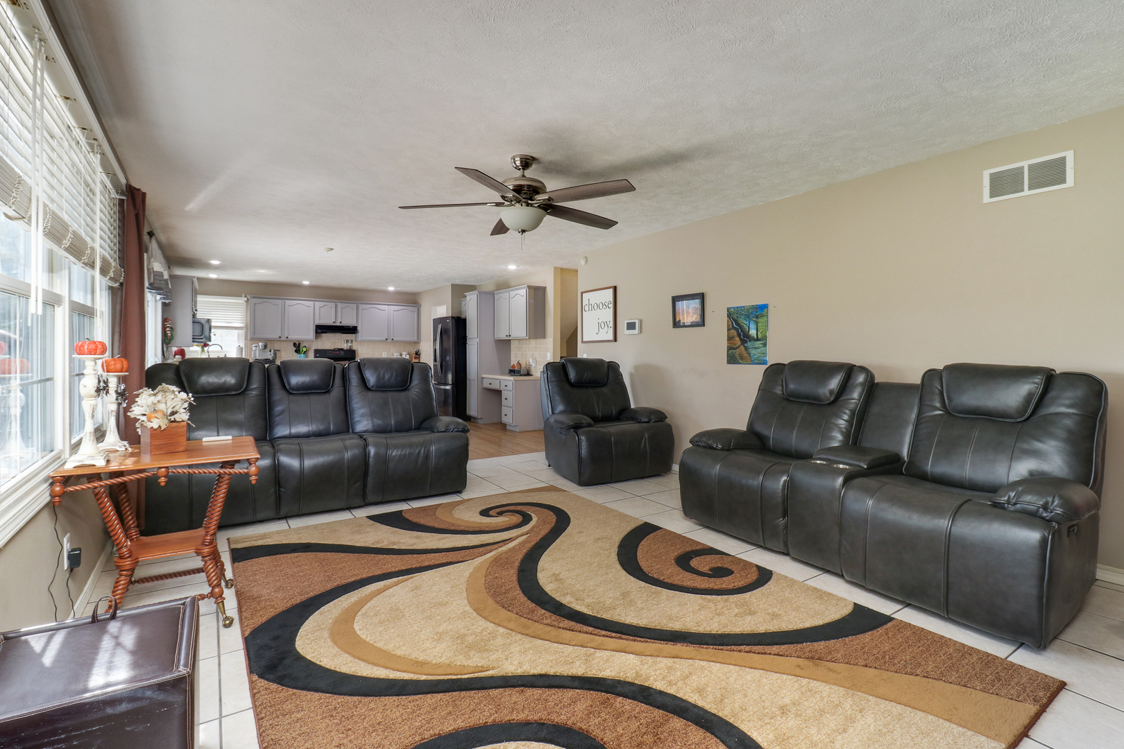 14 Minks Court, Bloomington, IL 61704