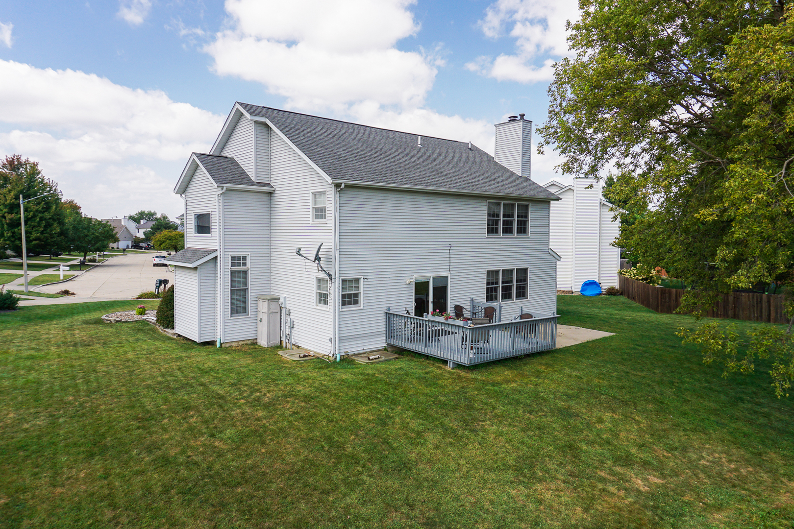 14 Minks Court, Bloomington, IL 61704