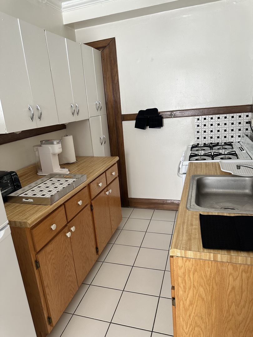 5480 S Cornell Avenue #TBD, Chicago, IL 60615