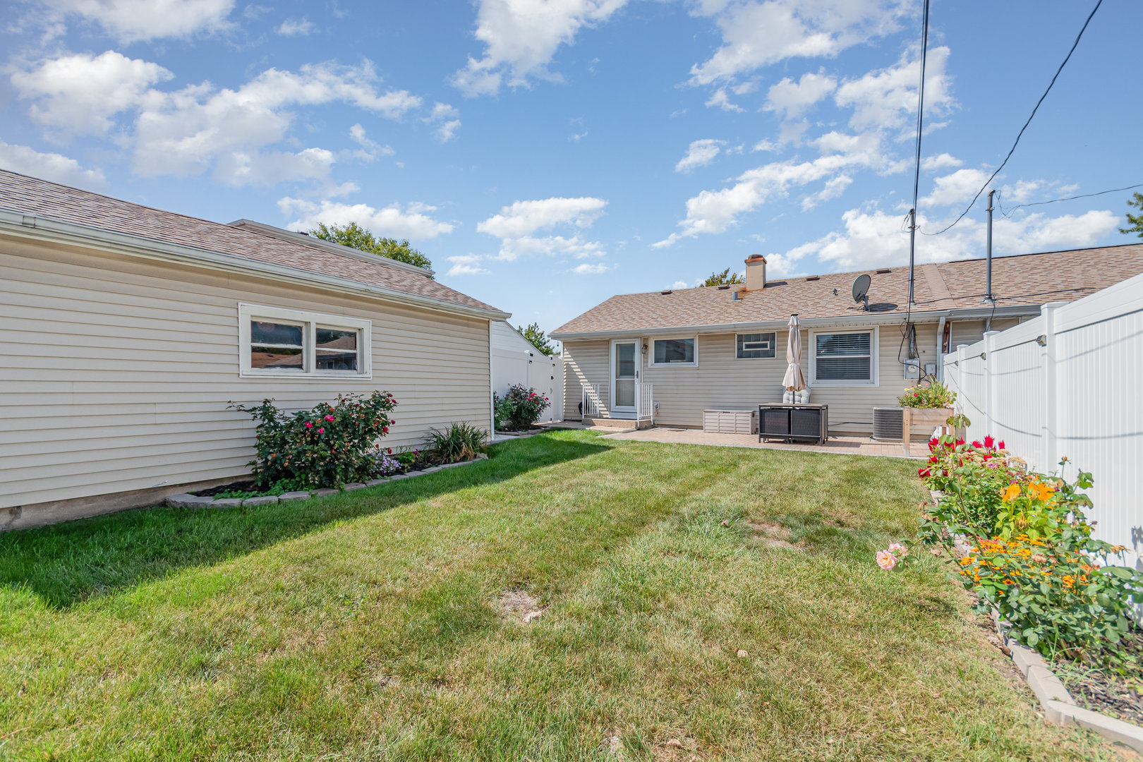 8743 S Kenton Avenue #8743, Hometown, IL 60456