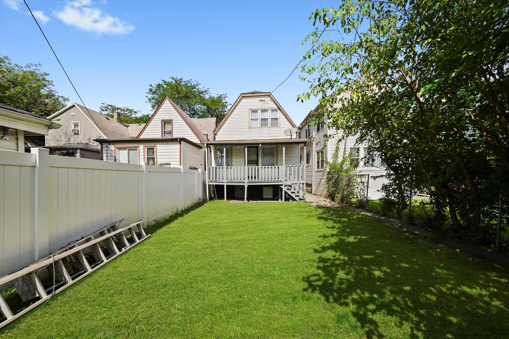 27 E 117th Place, Chicago, IL 60628