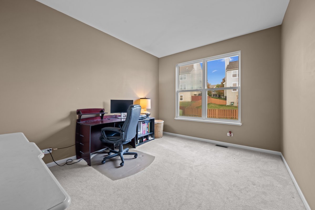 312 Monument Road, Elgin, IL 60124