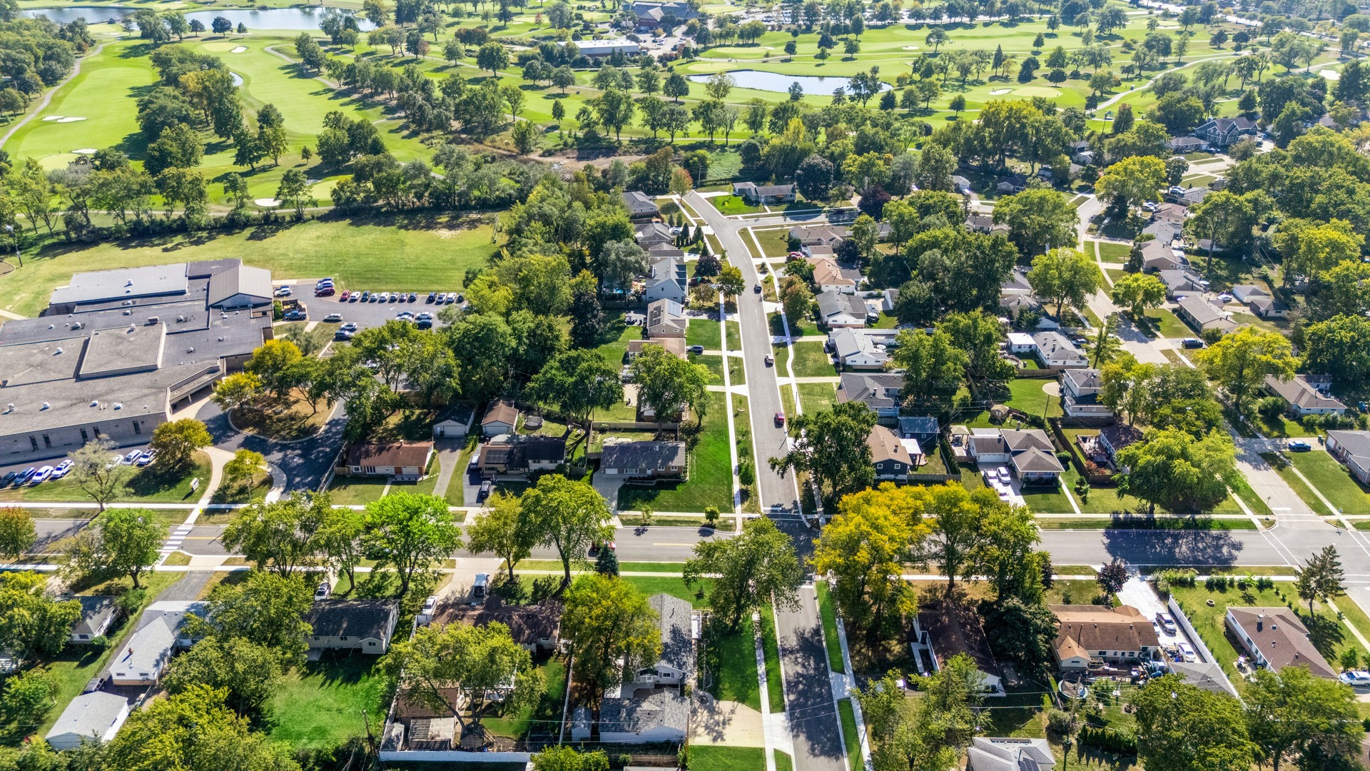 705 Ash Road, Hoffman Estates, IL 60169