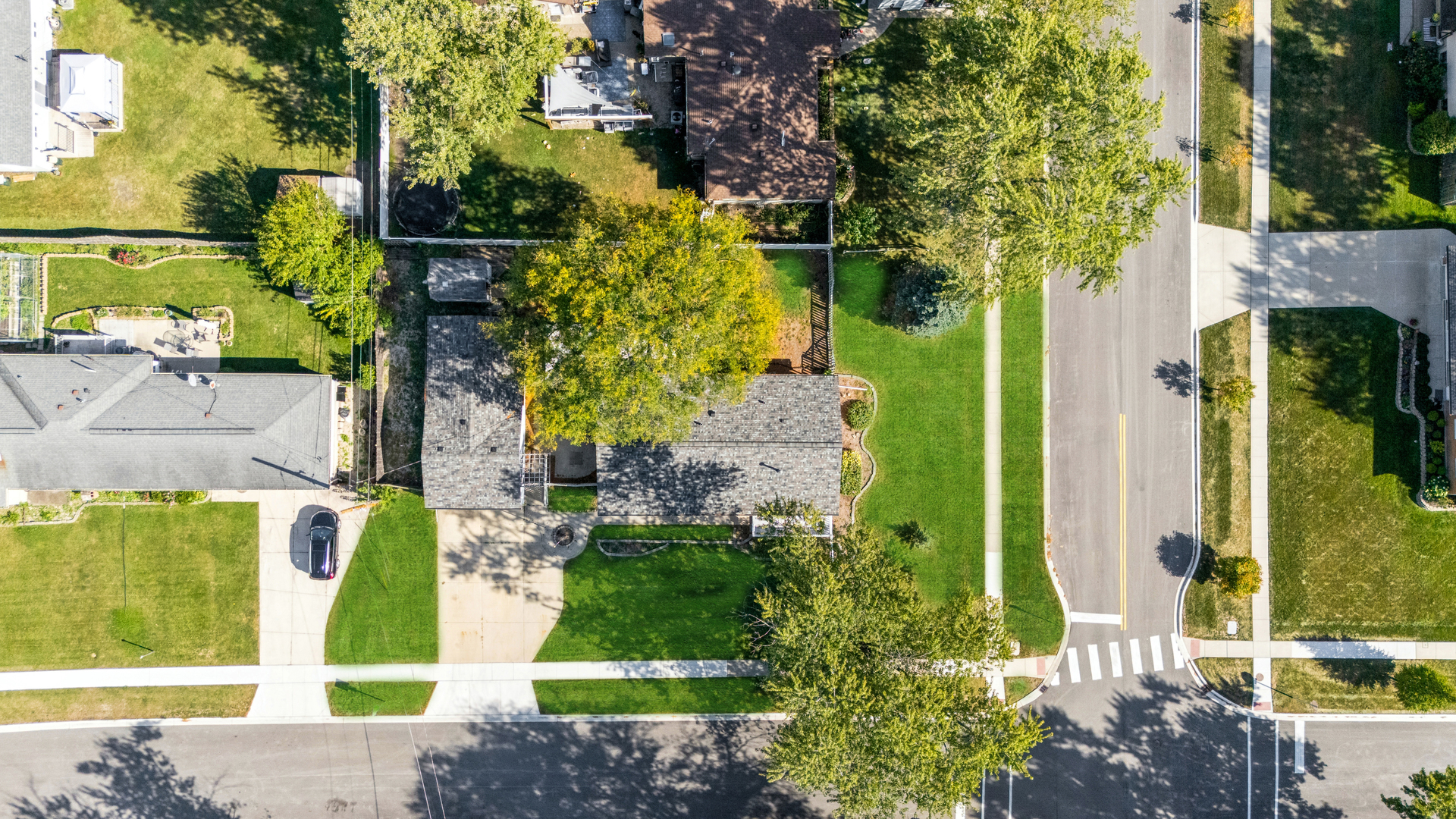 705 Ash Road, Hoffman Estates, IL 60169