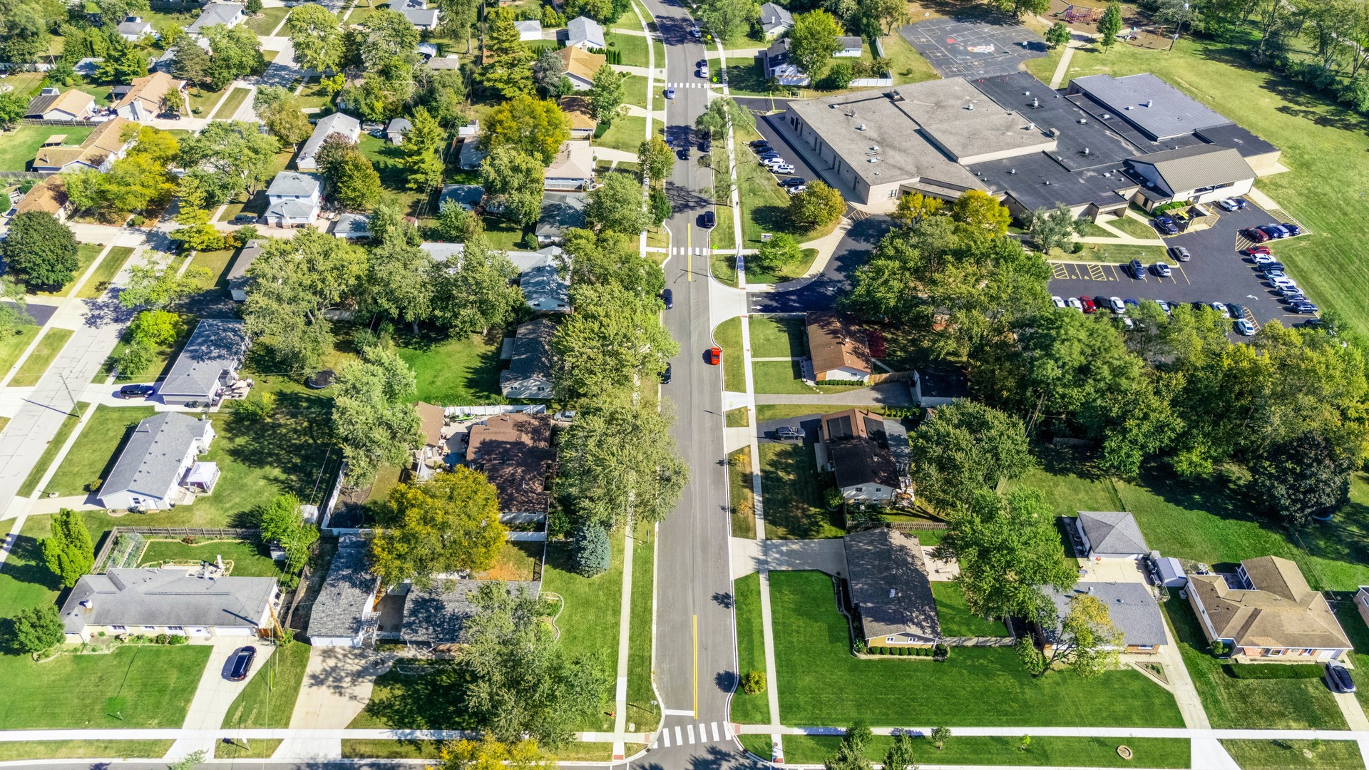 705 Ash Road, Hoffman Estates, IL 60169