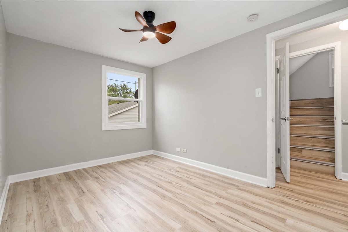 3923 Madison Avenue, Brookfield, IL 60513