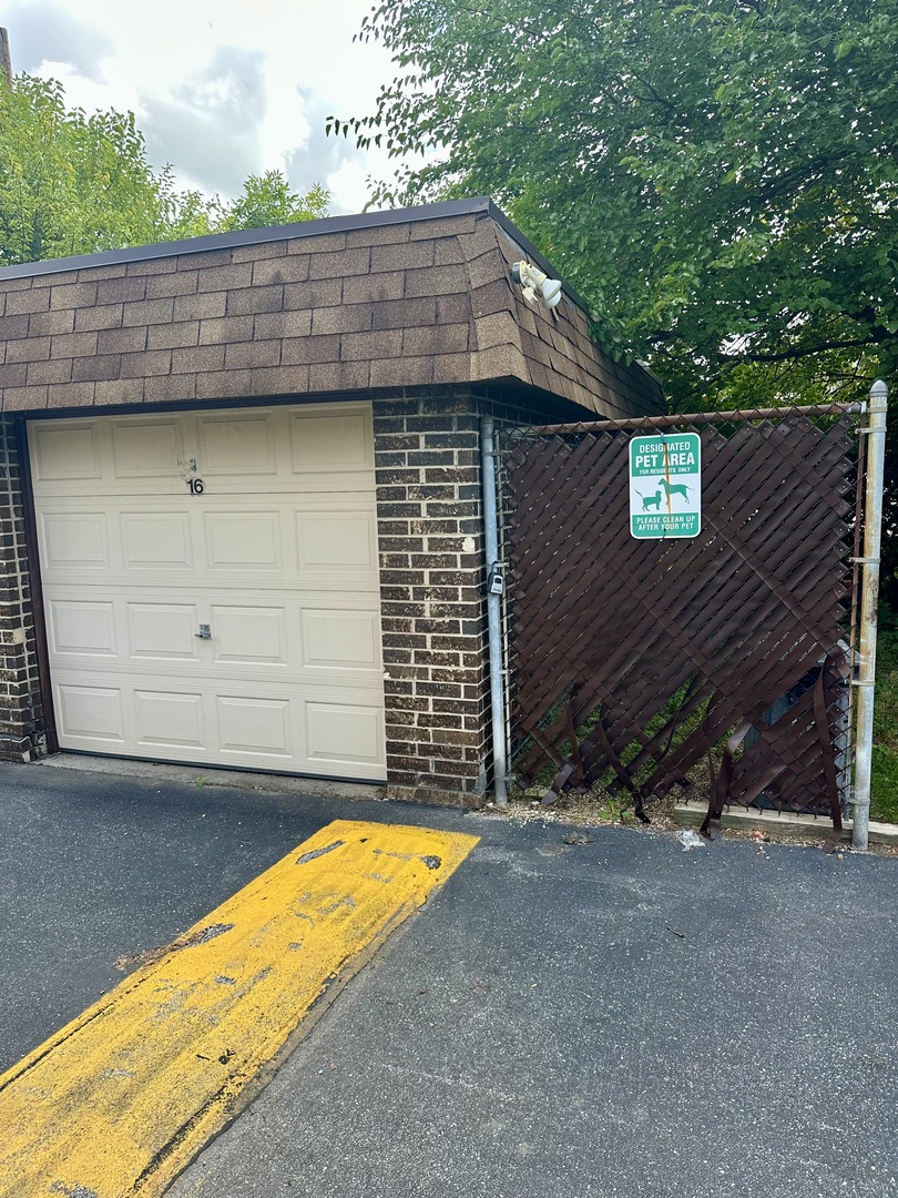 820 Elder Road #C315, Homewood, IL 60430