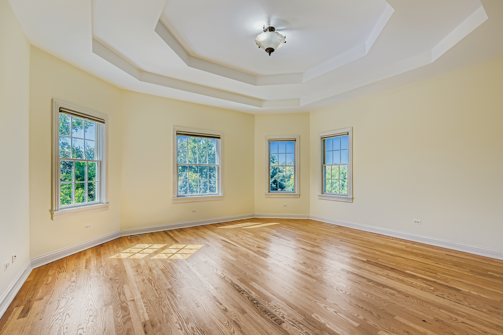 3513 Deep Wood Drive, Crystal Lake, IL 60012