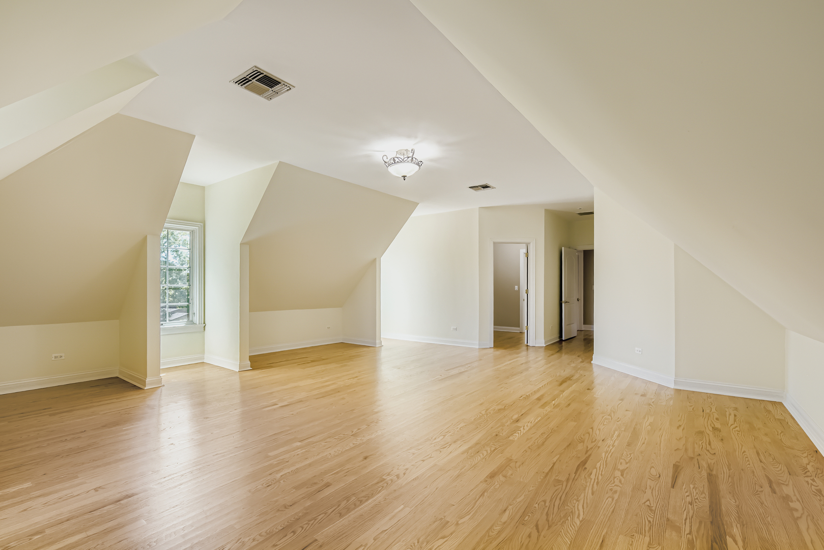 3513 Deep Wood Drive, Crystal Lake, IL 60012