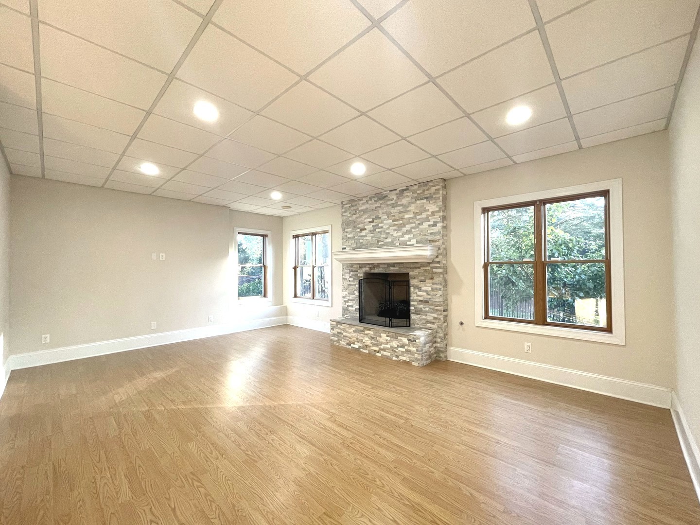 3513 Deep Wood Drive, Crystal Lake, IL 60012