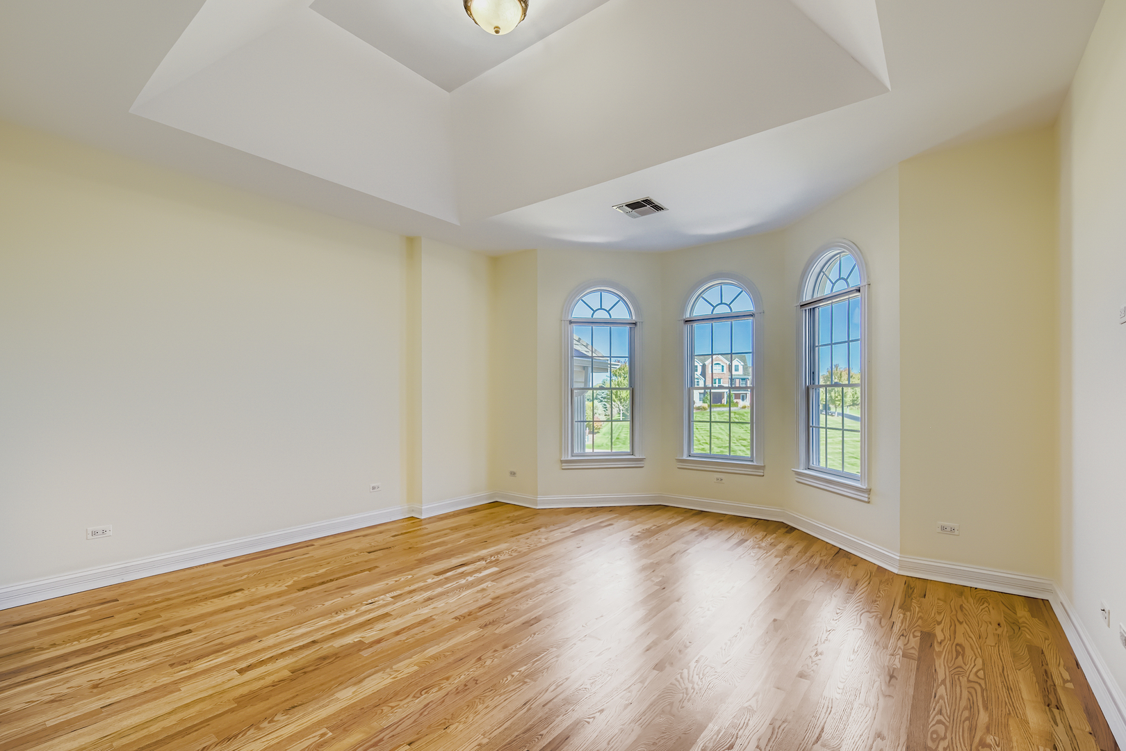 3513 Deep Wood Drive, Crystal Lake, IL 60012