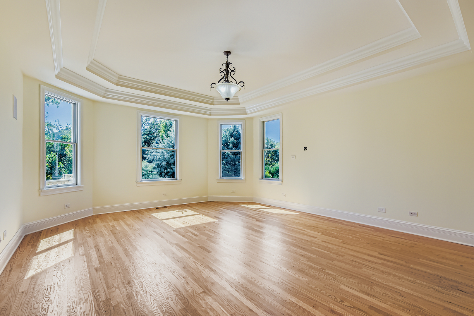 3513 Deep Wood Drive, Crystal Lake, IL 60012