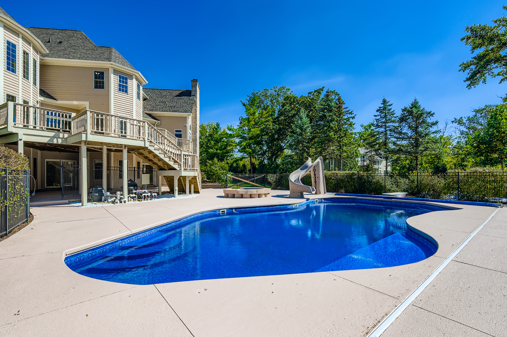 3513 Deep Wood Drive, Crystal Lake, IL 60012