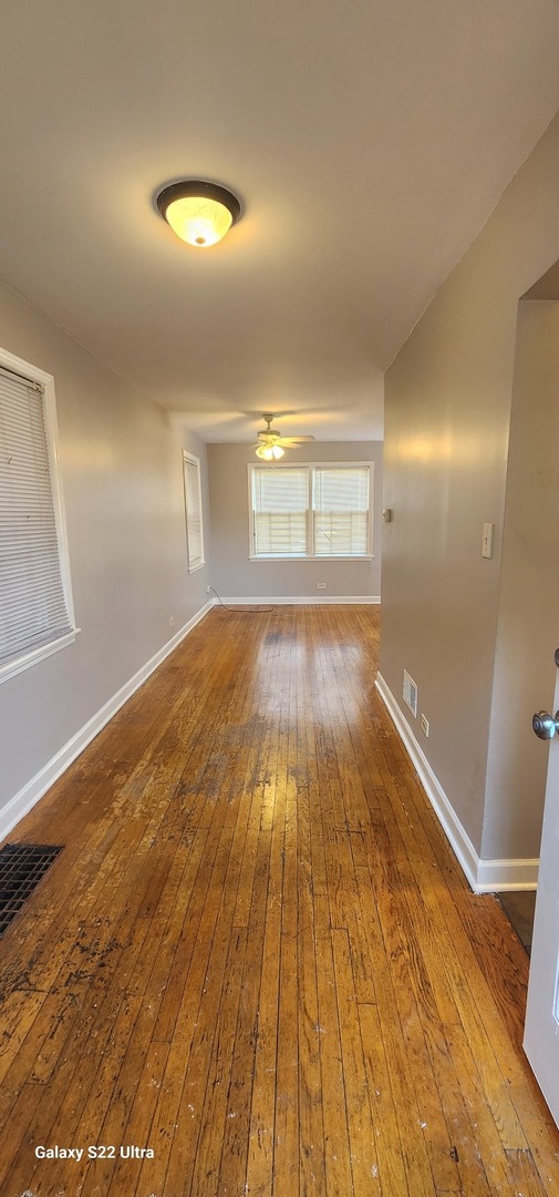 1117 E 82nd Place, Chicago, IL 60619